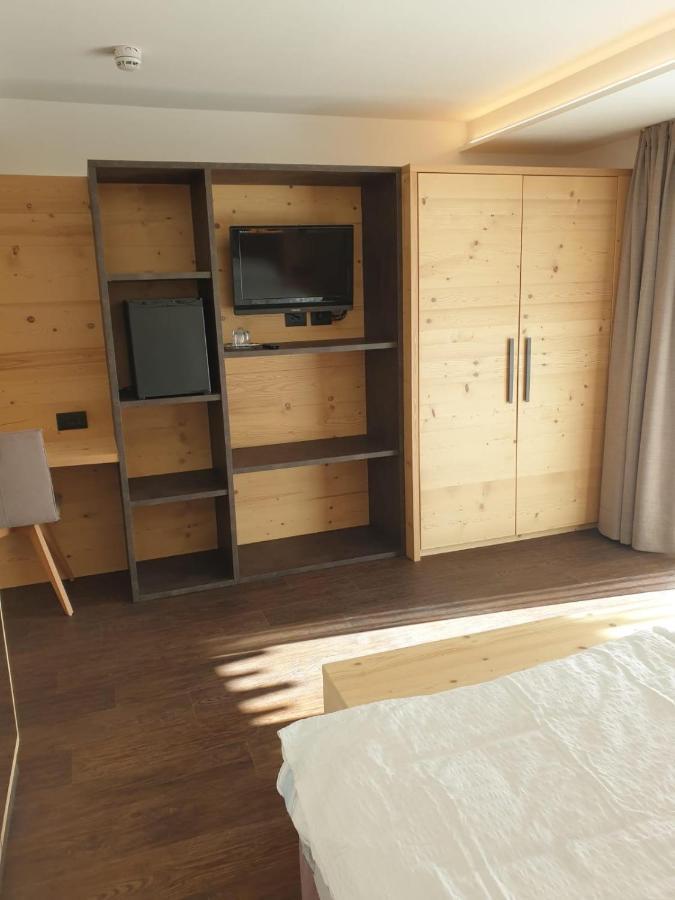 מדונה די קמפיליו Alpen Hotel Vidi מראה חיצוני תמונה