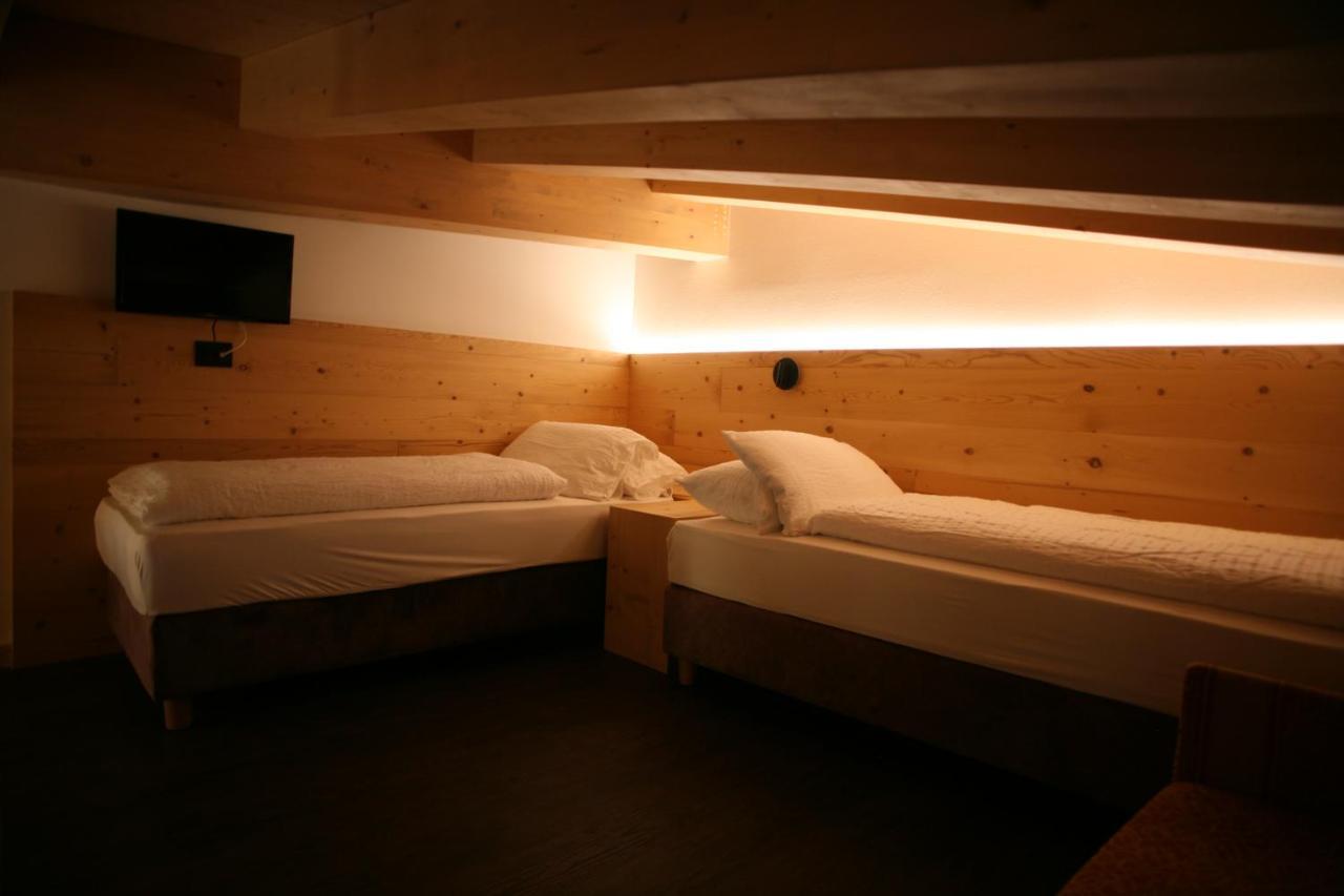 מדונה די קמפיליו Alpen Hotel Vidi מראה חיצוני תמונה