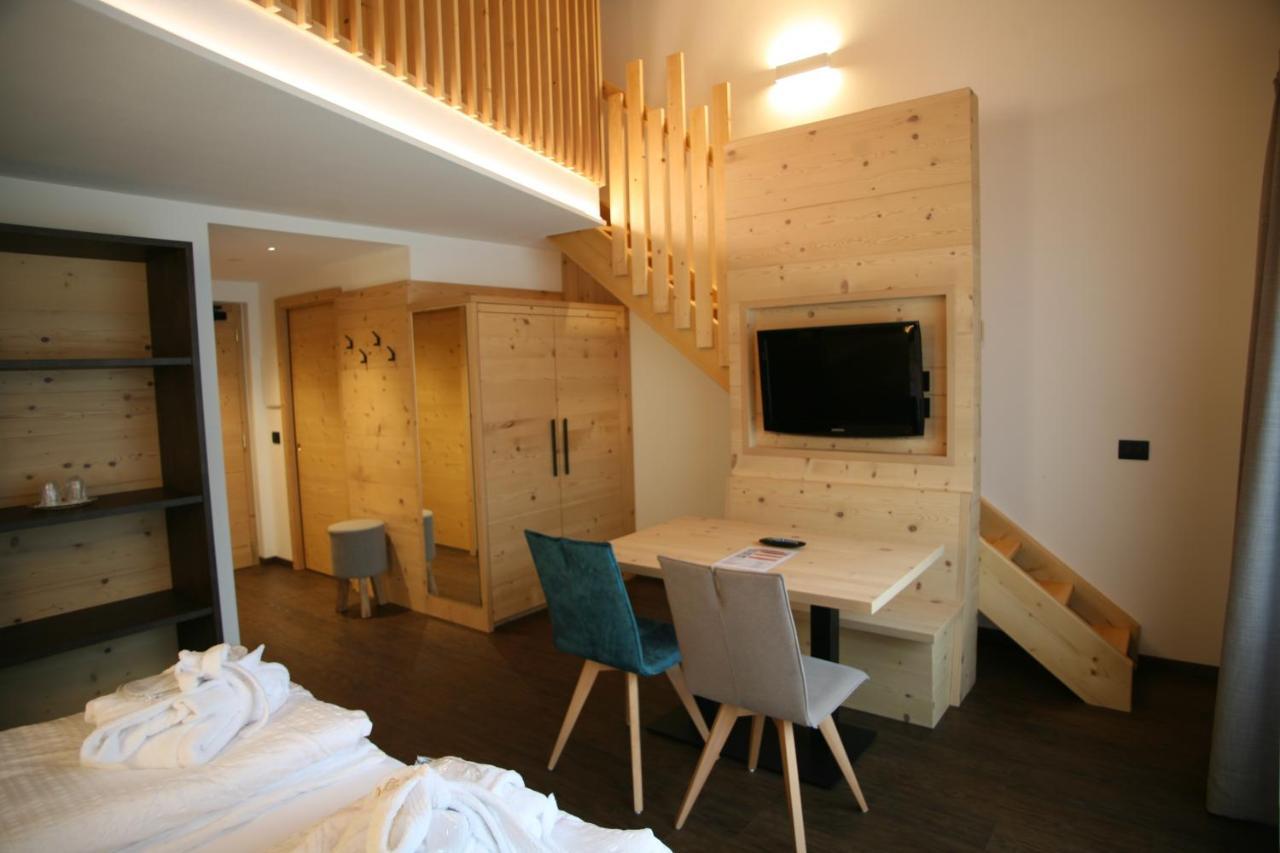 מדונה די קמפיליו Alpen Hotel Vidi מראה חיצוני תמונה