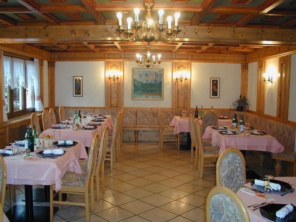 מדונה די קמפיליו Alpen Hotel Vidi מראה חיצוני תמונה