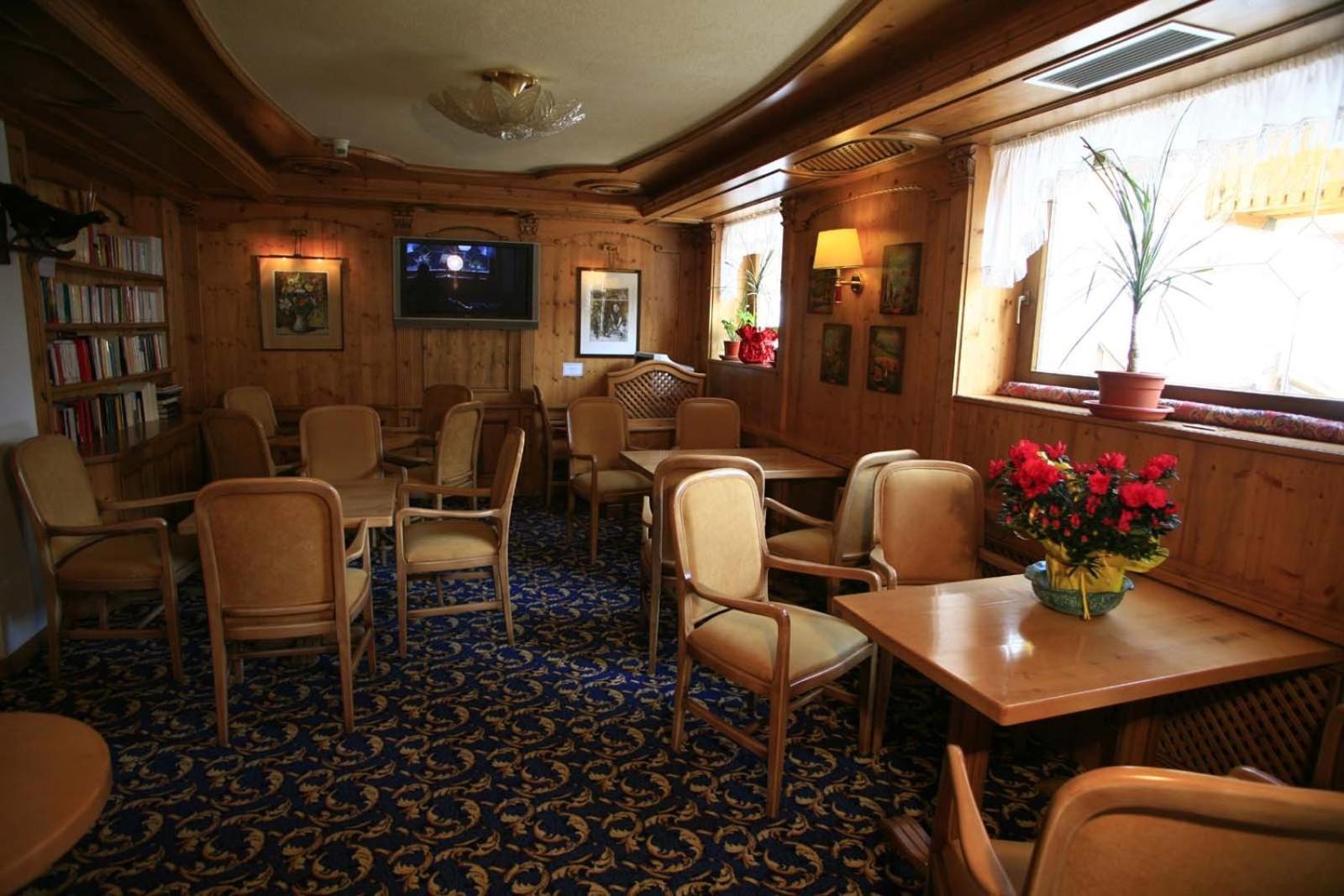 מדונה די קמפיליו Alpen Hotel Vidi מראה חיצוני תמונה